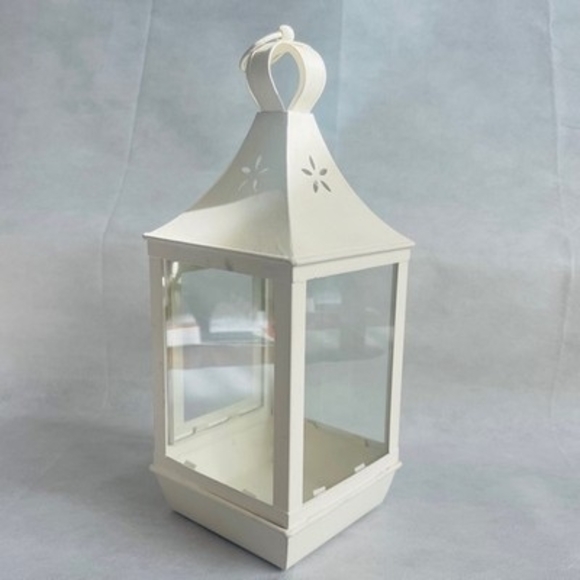 Large White Candle Lantern Metal Glass Farmhouse Decor Lantern Candle Holder VG